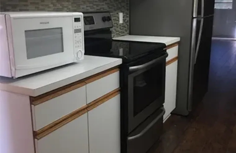 1300 SW 124TH TER APT 211, PEMBROKE PINE..., Pembroke Pines, FL 33027