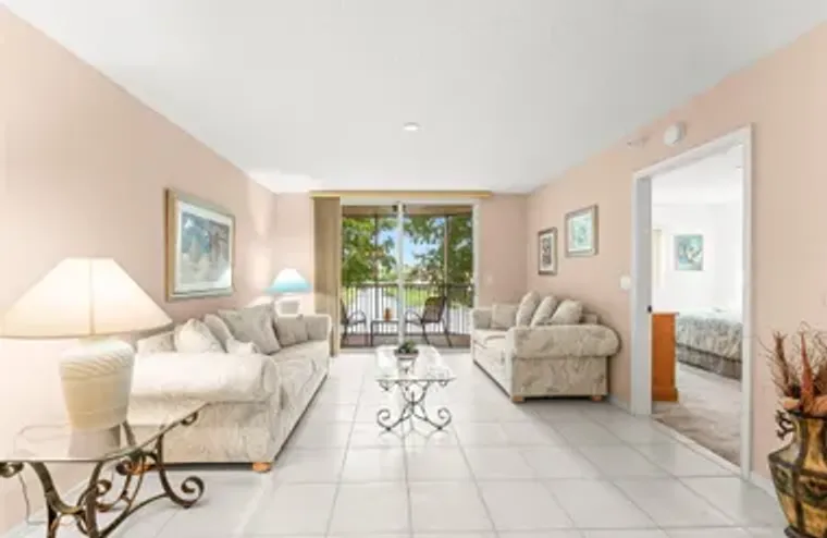 7751 SOUTHAMPTON TER 311, TAMARAC, FL, 3..., Tamarac, FL 33321