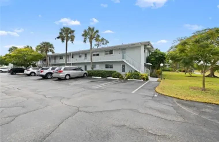 2460 SW 22ND AVE APT 810, DELRAY BEACH, ..., Delray Beach, FL 33445