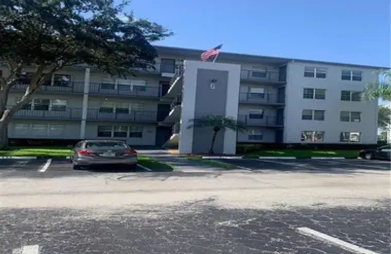 13250 SW 4TH CT G318, PEMBROKE PINES, FL..., Pembroke Pines, FL 33027