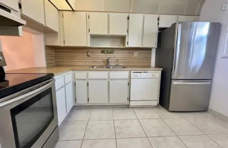 6090 N SABAL PALM BLVD 108, TAMARAC, FL,..., Tamarac, FL 33319