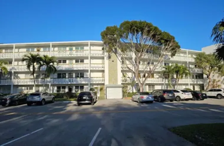 4015 LYNDHURST I # 4015, DEERFIELD BEACH..., Deerfield Beach, FL 33442