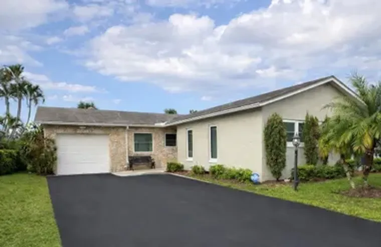 7203 PINE MANOR DR, LAKE WORTH, FL, 3346..., Lake Worth, FL 33467