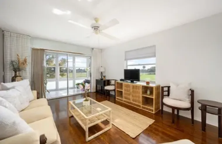 40 VISTA GARDENS TRL 201, VERO BEACH, FL..., Vero Beach, FL 32962