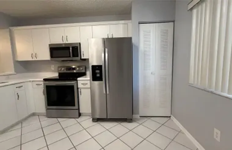 9511 WELDON CIR G 207, FORT LAUDERDALE, ..., Fort Lauderdale, FL 33321