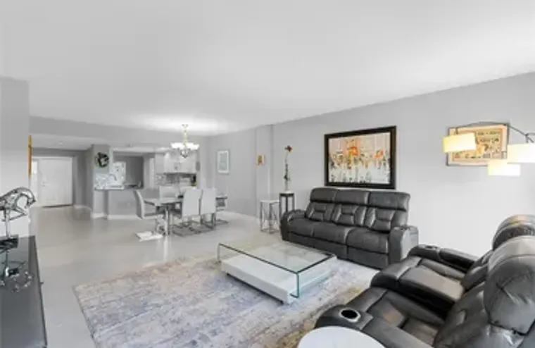 5938 CRYSTAL SHORES DR 208, BOYNTON BEAC..., Boynton Beach, FL 33437