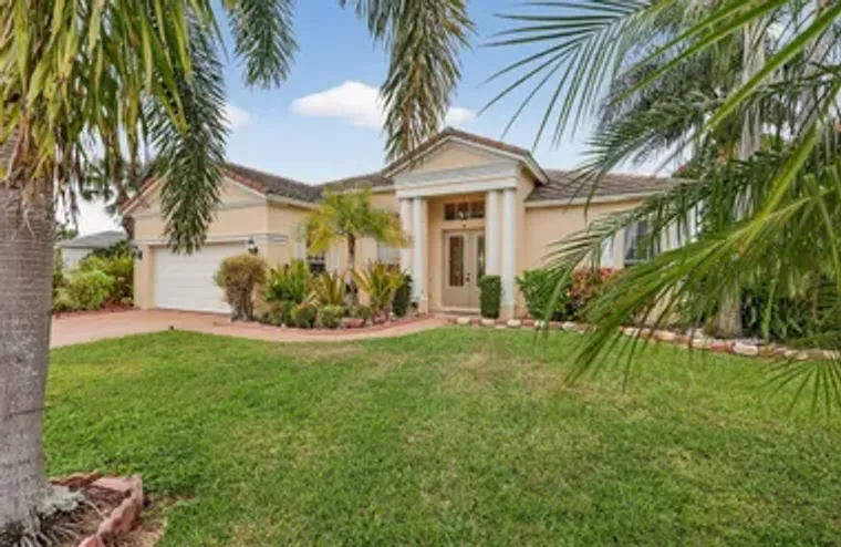 544 SW LAKE MANATEE WAY, PORT ST. LUCIE,..., Port St. Lucie, FL 34986