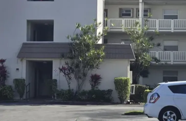 6870 ROYAL PALM BLVD 207M, MARGATE, FL, ..., Margate, FL 33063