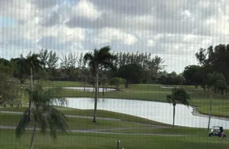 8900 WASHINGTON BLVD 409, PEMBROKE PINES..., Pembroke Pines, FL 33025