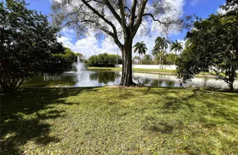 2502 ANTIGUA TER K-1, COCONUT CREEK, FL,..., Coconut Creek, FL 33066