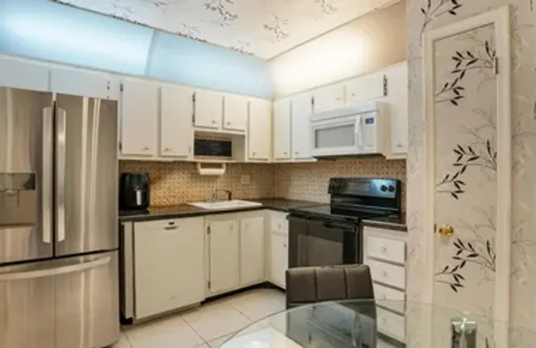 4751 NW 21ST ST 303, LAUDERHILL, FL, 333..., Lauderhill, FL 33313