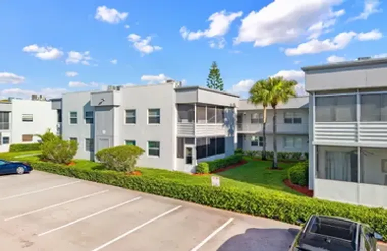 932 FLANDERS T T, DELRAY BEACH, FL, 3348..., Delray Beach, FL 33484