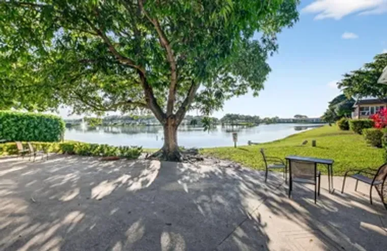 94 STRATFORD G G, WEST PALM BEACH, FL, 3..., West Palm Beach, FL 33417