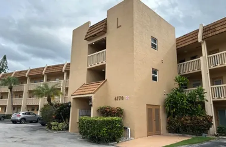 6770 ROYAL PALM BLVD 301, MARGATE, FL, 3..., Margate, FL 33063