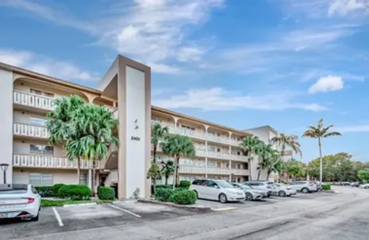 2401 ANTIGUA CIR F1, COCONUT CREEK, FL, ..., Coconut Creek, FL 33066