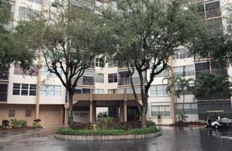 1300 ST CHARLES PL, PEMBROKE PINES, FL, ..., Pembroke Pines, FL 33026