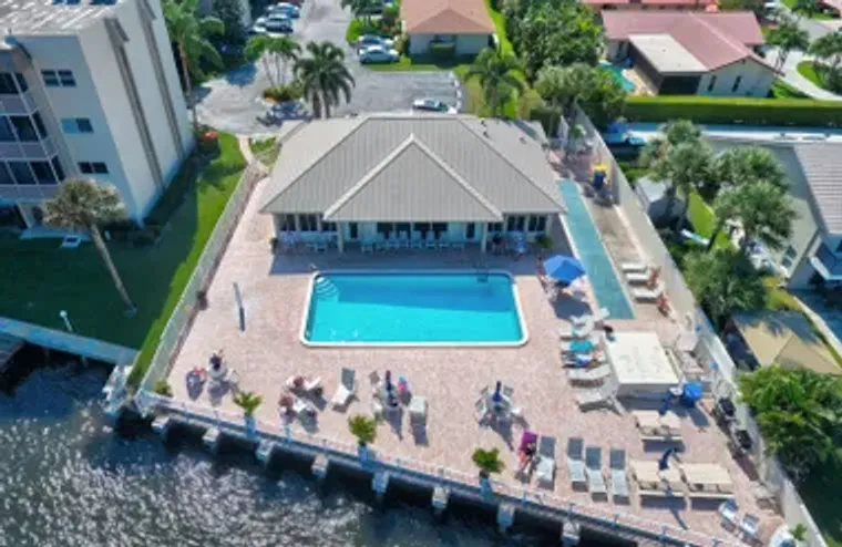 640 SNUG HARBOR DR F6, BOYNTON BEACH, FL..., Boynton Beach, FL 33435