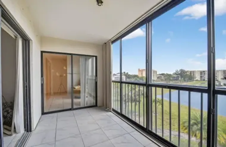 7076 HUNTINGTON LN 503, DELRAY BEACH, FL..., Delray Beach, FL 33446