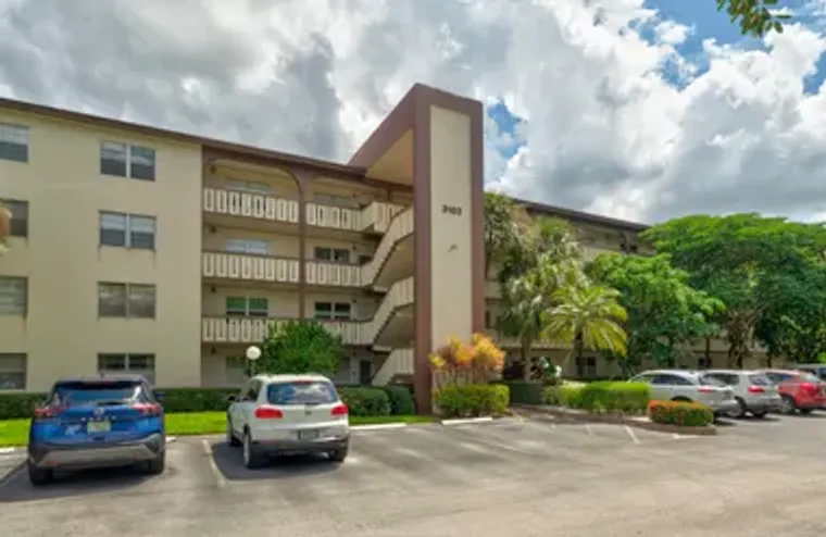 3102 PORTOFINO PT K3, COCONUT CREEK, FL,..., Coconut Creek, FL 33066