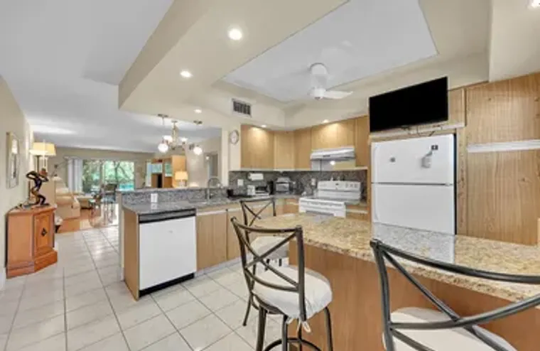 2102 LUCAYA BND D2, COCONUT CREEK, FL, 3..., Coconut Creek, FL 33066