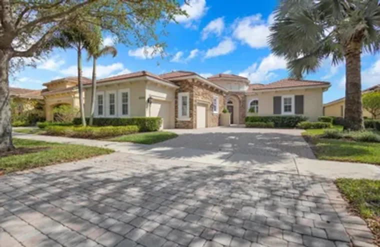 10095 SW NUOVA WAY, PORT ST. LUCIE, FL, ..., Port St. Lucie, FL 34986