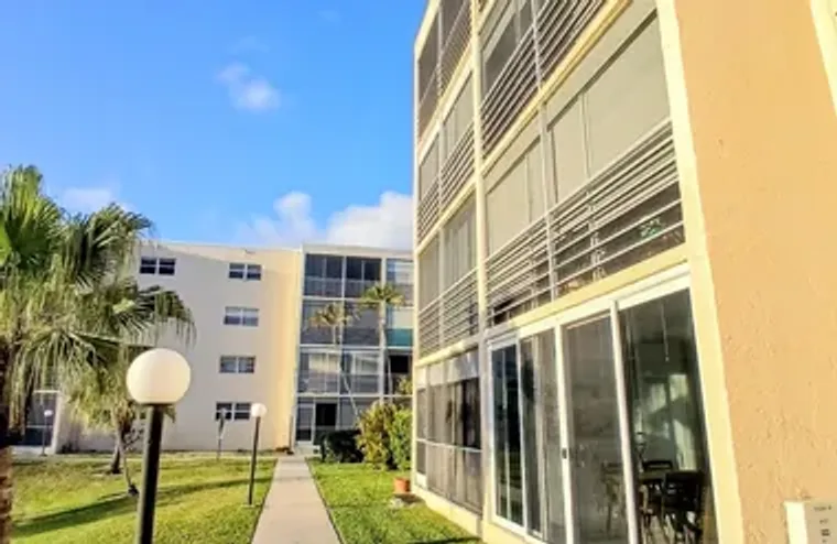 1024 SE 5TH AVE 107, DANIA BEACH, FL, 33..., Dania Beach, FL 33004