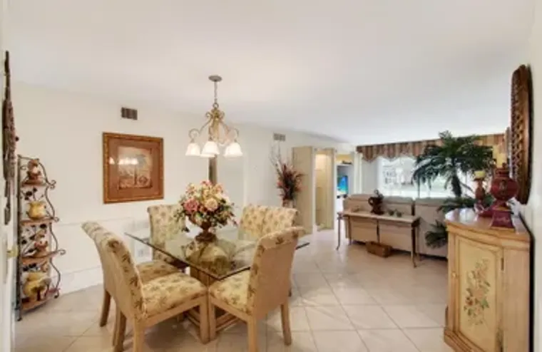 2902 VICTORIA CIR J-2, COCONUT CREEK, FL..., Coconut Creek, FL 33066