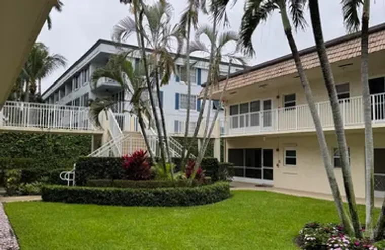 632 SNUG HARBOR DR D6, BOYNTON BEACH, FL..., Boynton Beach, FL 33435