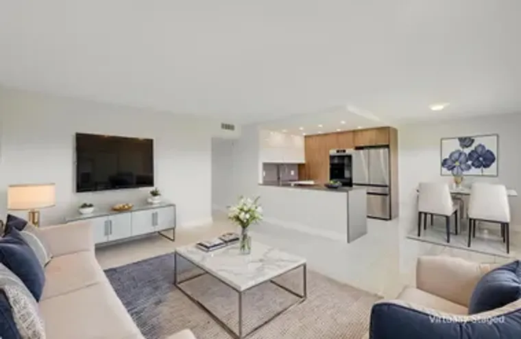 1902 BERMUDA CIR J4, COCONUT CREEK, FL, ..., Coconut Creek, FL 33066