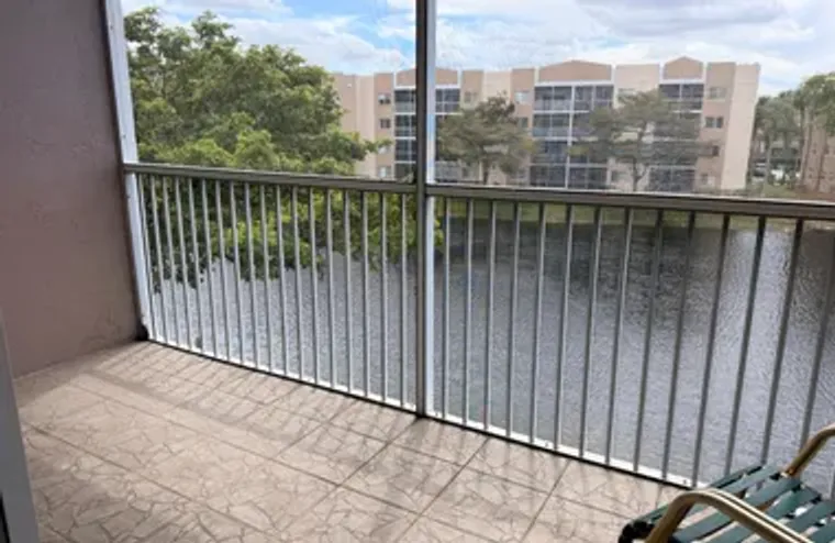 9560 WELDON CIR J312, TAMARAC, FL, 33321, Tamarac, FL 33321