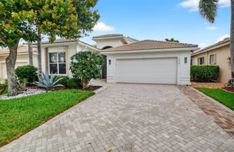8227 SEAHORSE COVE BLVD, LAKE WORTH, FL,..., Lake Worth, FL 33467