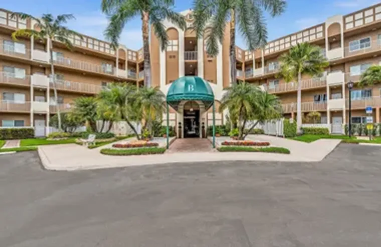 7623 SOUTHAMPTON TER 211, TAMARAC, FL, 3..., Tamarac, FL 33321