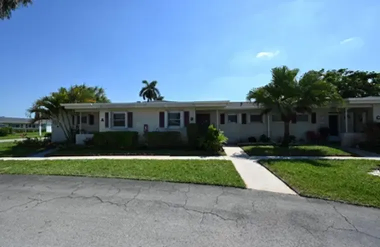 2681 W BARKLEY DR DR B, WEST PALM BEACH,..., West Palm Beach, FL 33415