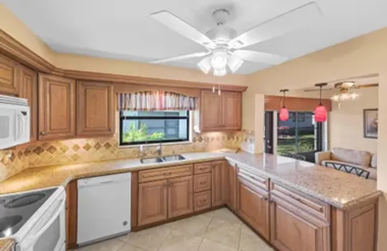 9810 TABEBUIA TREE DR B, BOYNTON BEACH, ..., Boynton Beach, FL 33436