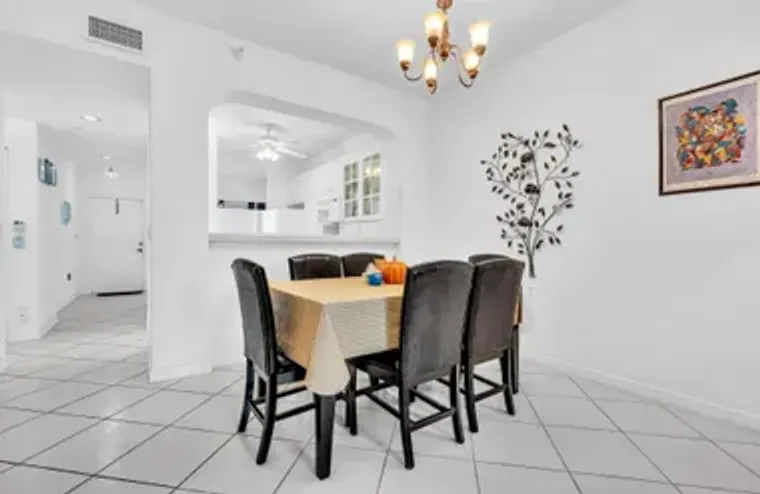 7623 SOUTHAMPTON TER 211, TAMARAC, FL, 3..., Tamarac, FL 33321