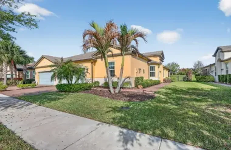 12932 SW LAKE FERN CIR, PORT ST. LUCIE, ..., Port St. Lucie, FL 34987