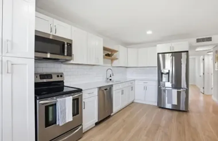 2005 NEWPORT G G, DEERFIELD BEACH, FL, 3..., Deerfield Beach, FL 33442