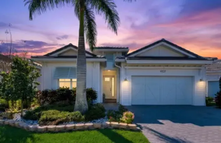 9921 REGENCY WAY, PALM BEACH GARDENS, FL..., Palm Beach Gardens, FL 33412