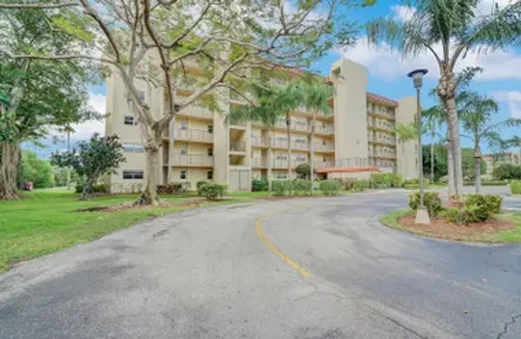 3654 VIA POINCIANA 606, LAKE WORTH, FL, ..., Lake Worth, FL 33467