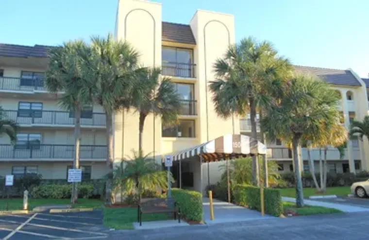 150 LAKE NANCY LN 320, WEST PALM BEACH, ..., West Palm Beach, FL 33411