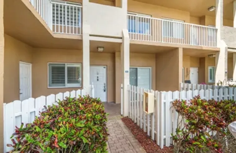 7623 SOUTHAMPTON TER 102, TAMARAC, FL, 3..., Tamarac, FL 33321