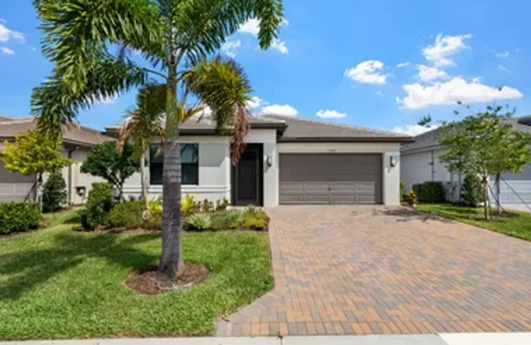 11919 SW BACKSHORE DR, PORT ST. LUCIE, F..., Port St. Lucie, FL 34987