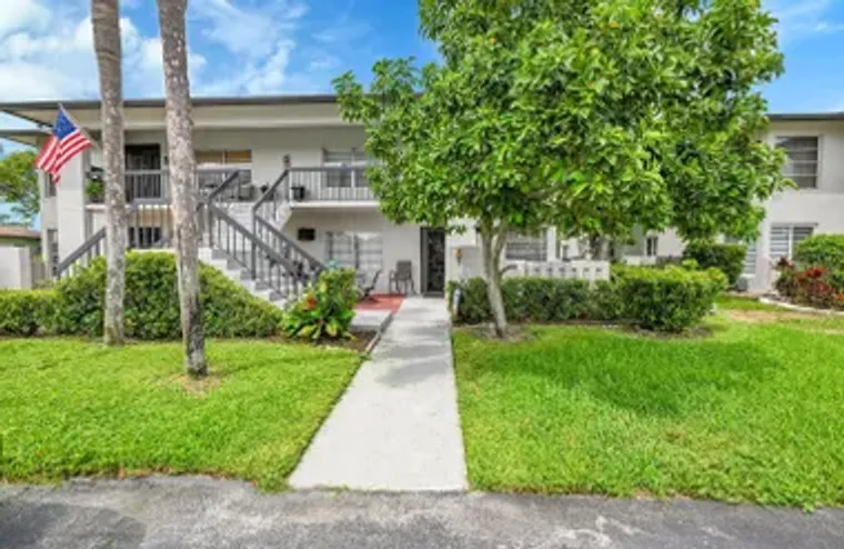 5759 PHOENIX PALM CT C, DELRAY BEACH, FL..., Delray Beach, FL 33484