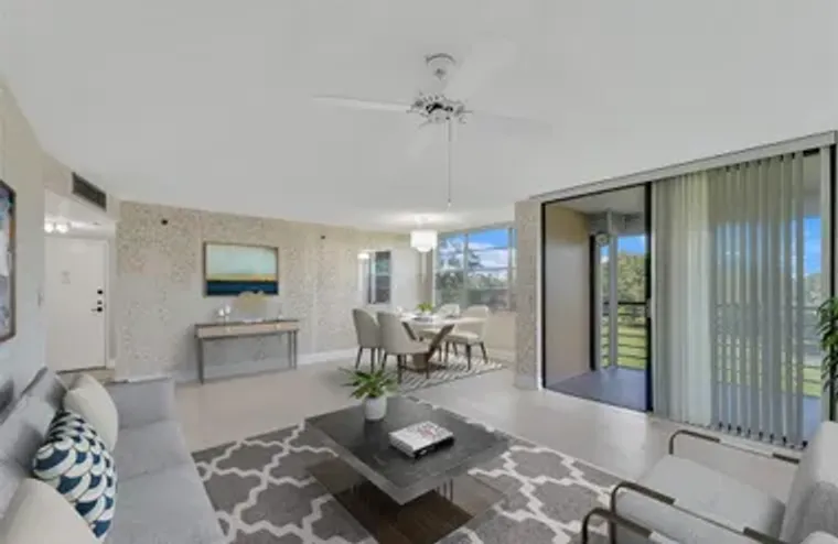 1000 SAINT CHARLES PL 305, PEMBROKE PINE..., Pembroke Pines, FL 33026