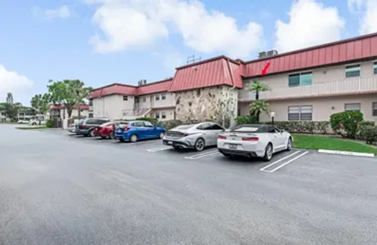 12022 W GREENWAY DR 204, ROYAL PALM BEAC..., Royal Palm Beach, FL 33411