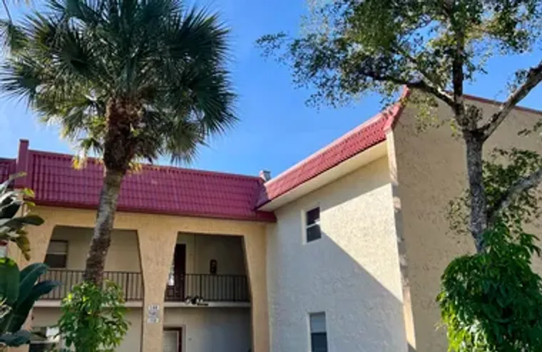 156 LAKE EVELYN DR, WEST PALM BEACH, FL,..., West Palm Beach, FL 33411