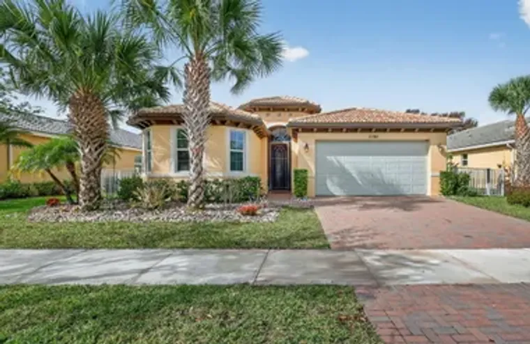 11741 SW BENNINGTON CIR, PORT ST. LUCIE,..., Port St. Lucie, FL 34987