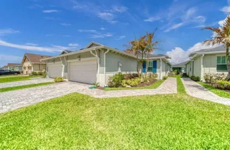 1920 SE CROSSWOOD WAY, PORT ST. LUCIE, F..., Port St. Lucie, FL 34984