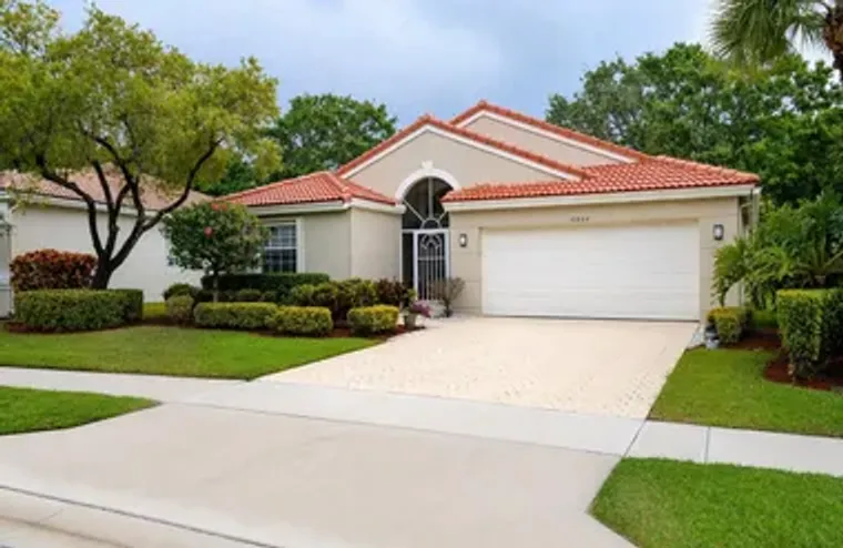 10864 ROYAL CARIBBEAN CIR, BOYNTON BEACH..., Boynton Beach, FL 33437