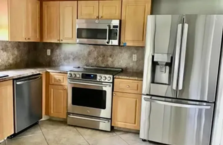 9840 CLUSIA TREE DR A, BOYNTON BEACH, FL..., Boynton Beach, FL 33436